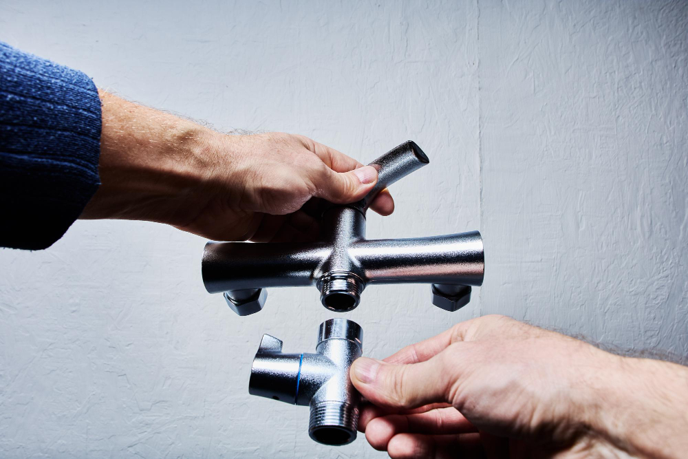  astuces pour changer un robinet thermostatique sans vidanger 
